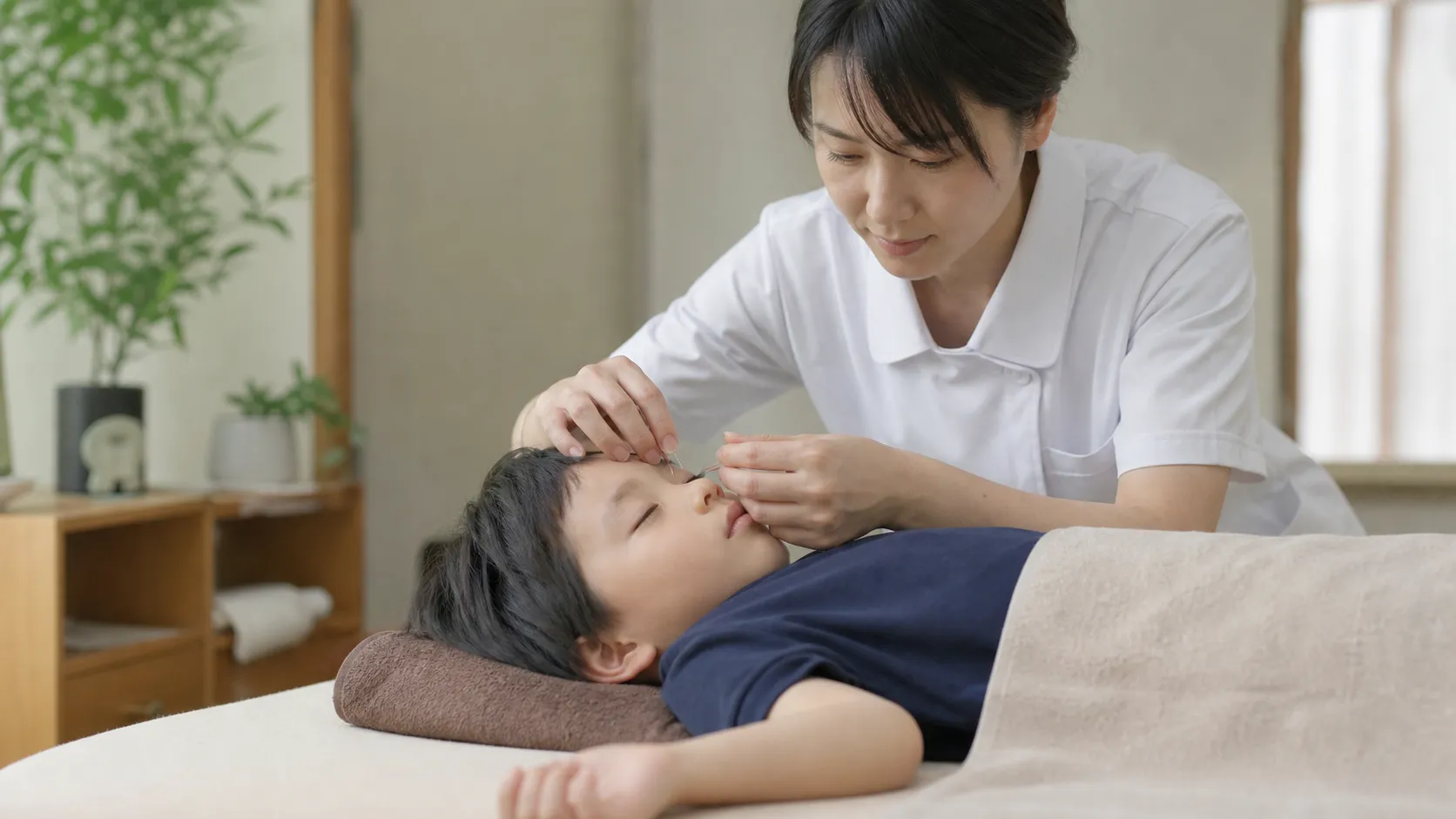子ども チック症 鍼灸 効果
