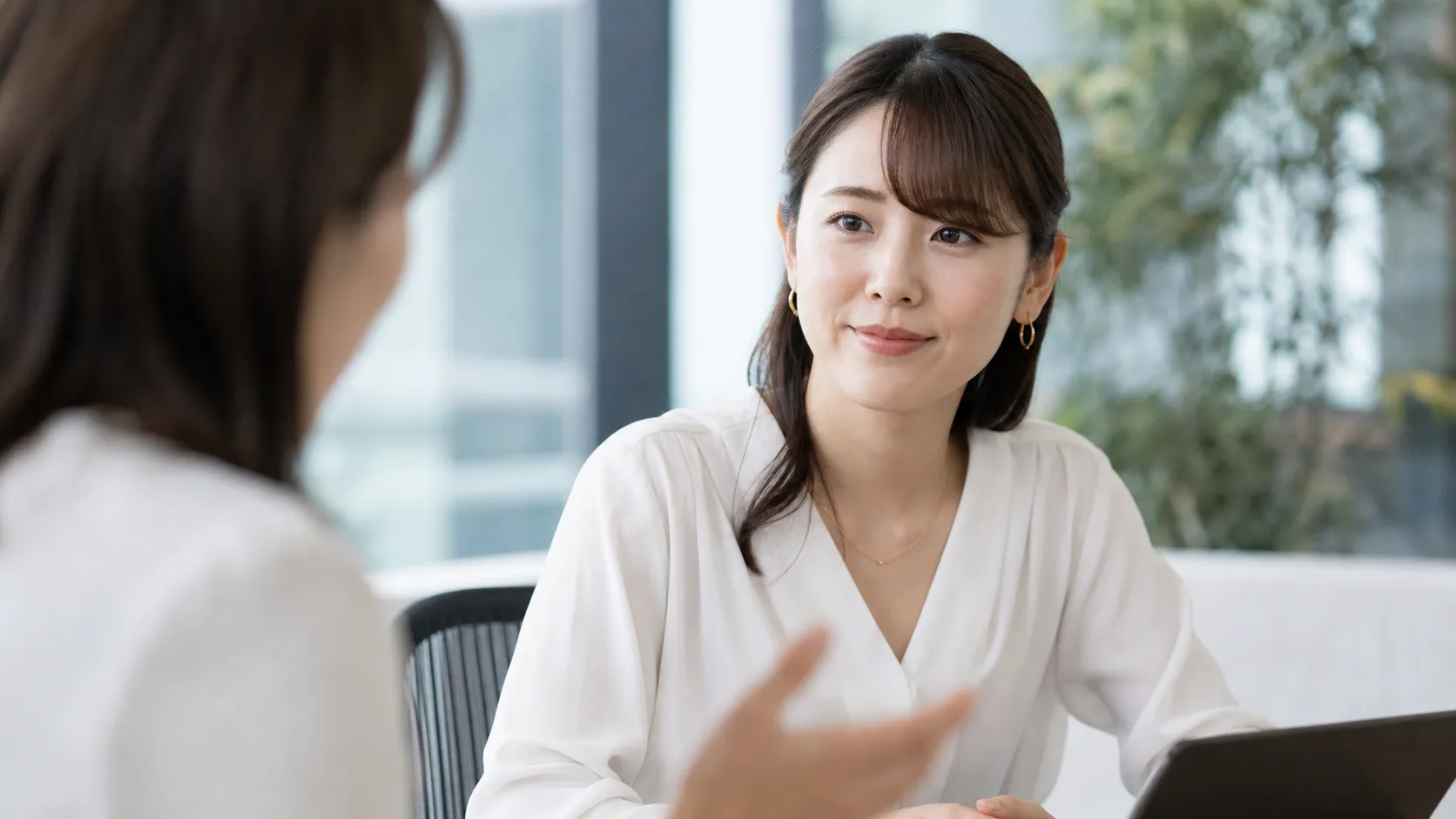 銀座 交際クラブ 女性 20代