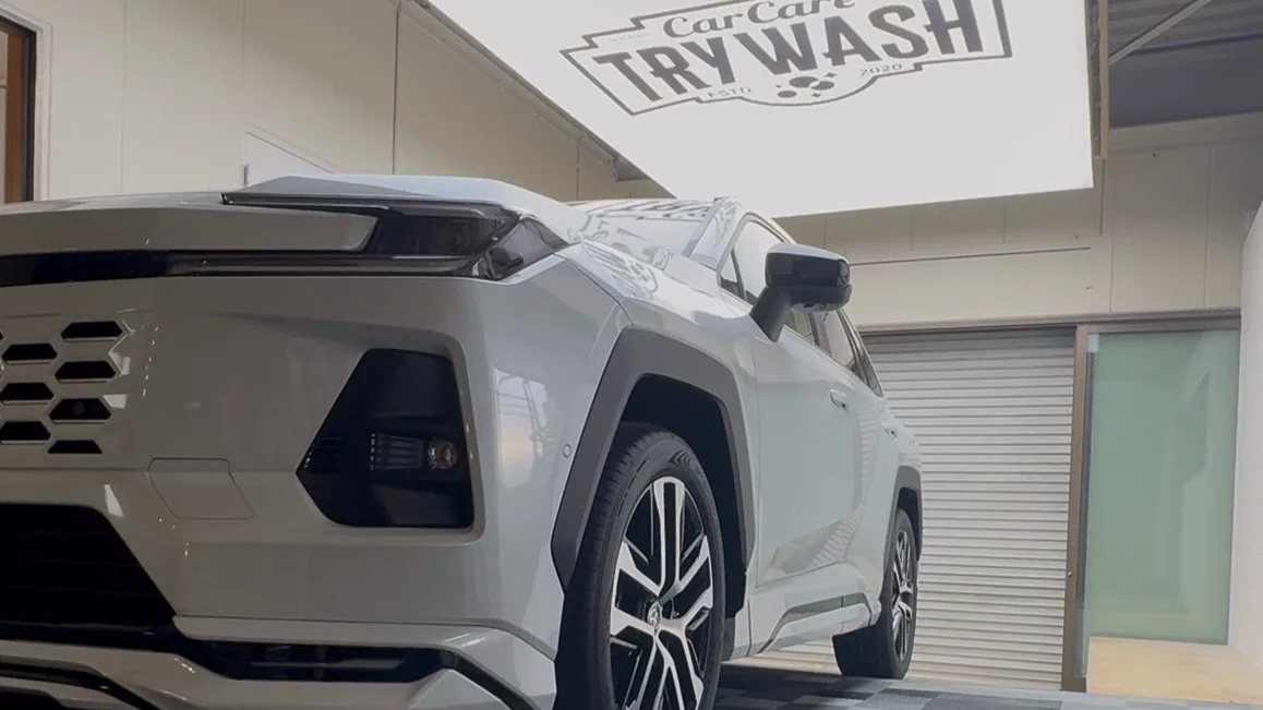 GYEON Q² Mohs EVO施工後のトヨタ RAV4