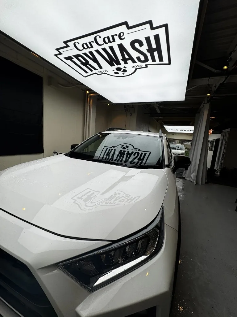 Pure Wash施工後のトヨタ RAV4
